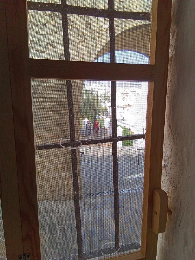 Arco De La Cobijada Vejer de la Frontera Exterior foto