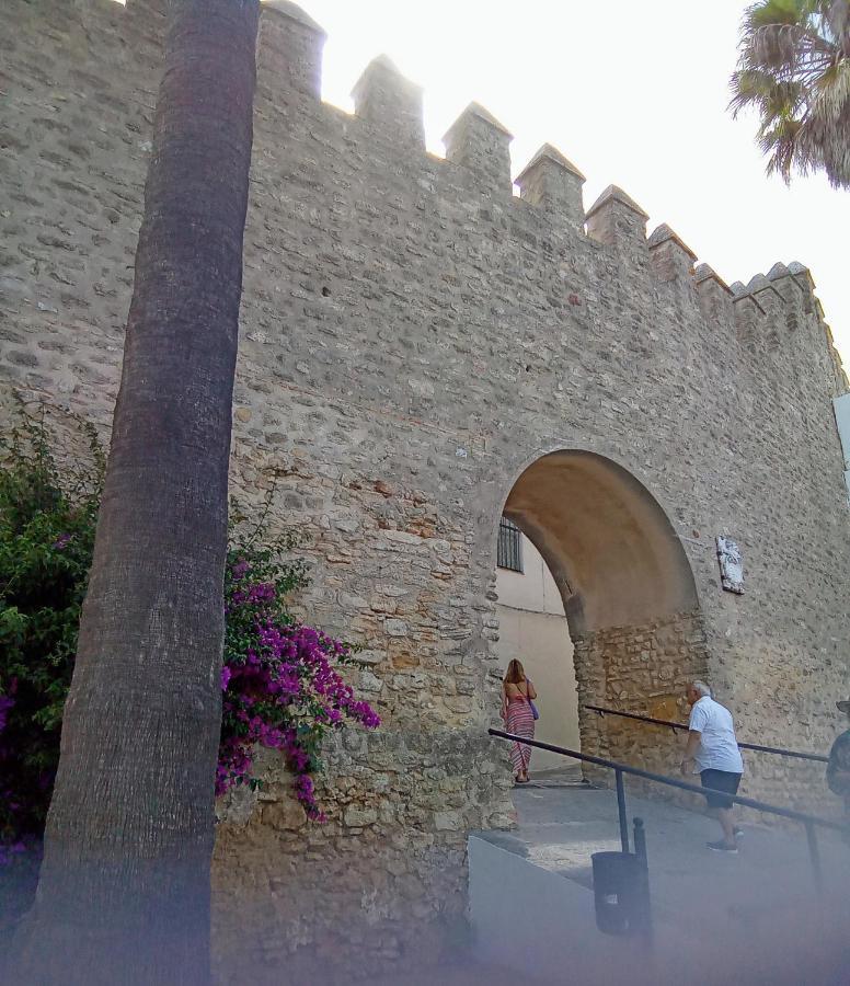 Arco De La Cobijada Vejer de la Frontera Exterior foto